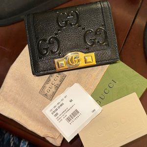 Best 25+ Deals for Gucci Studded Wallet | Poshmark